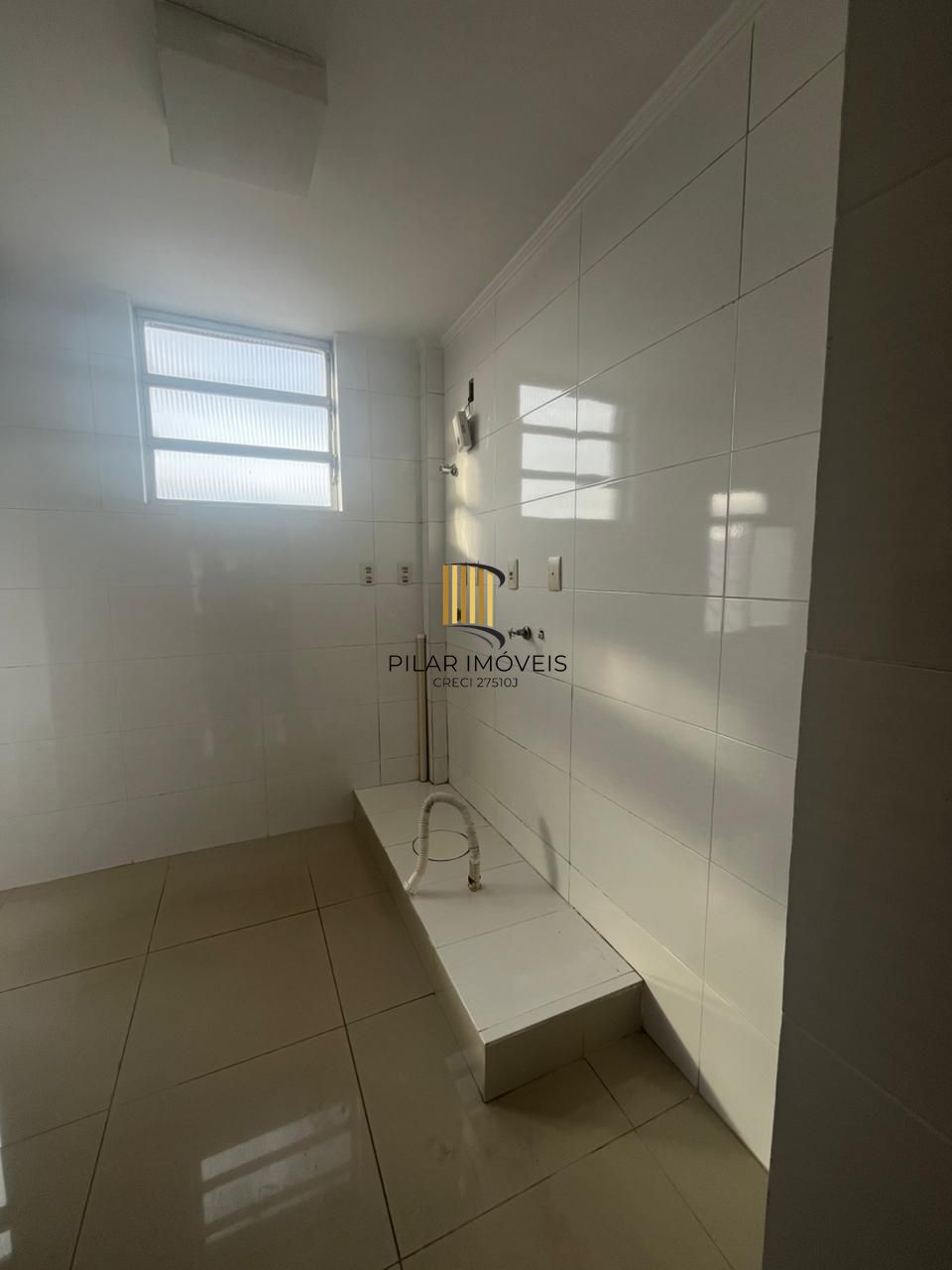 Apartamento 2 Dormitórios Reformado | 44,33m² Privativos | Ótima Localização