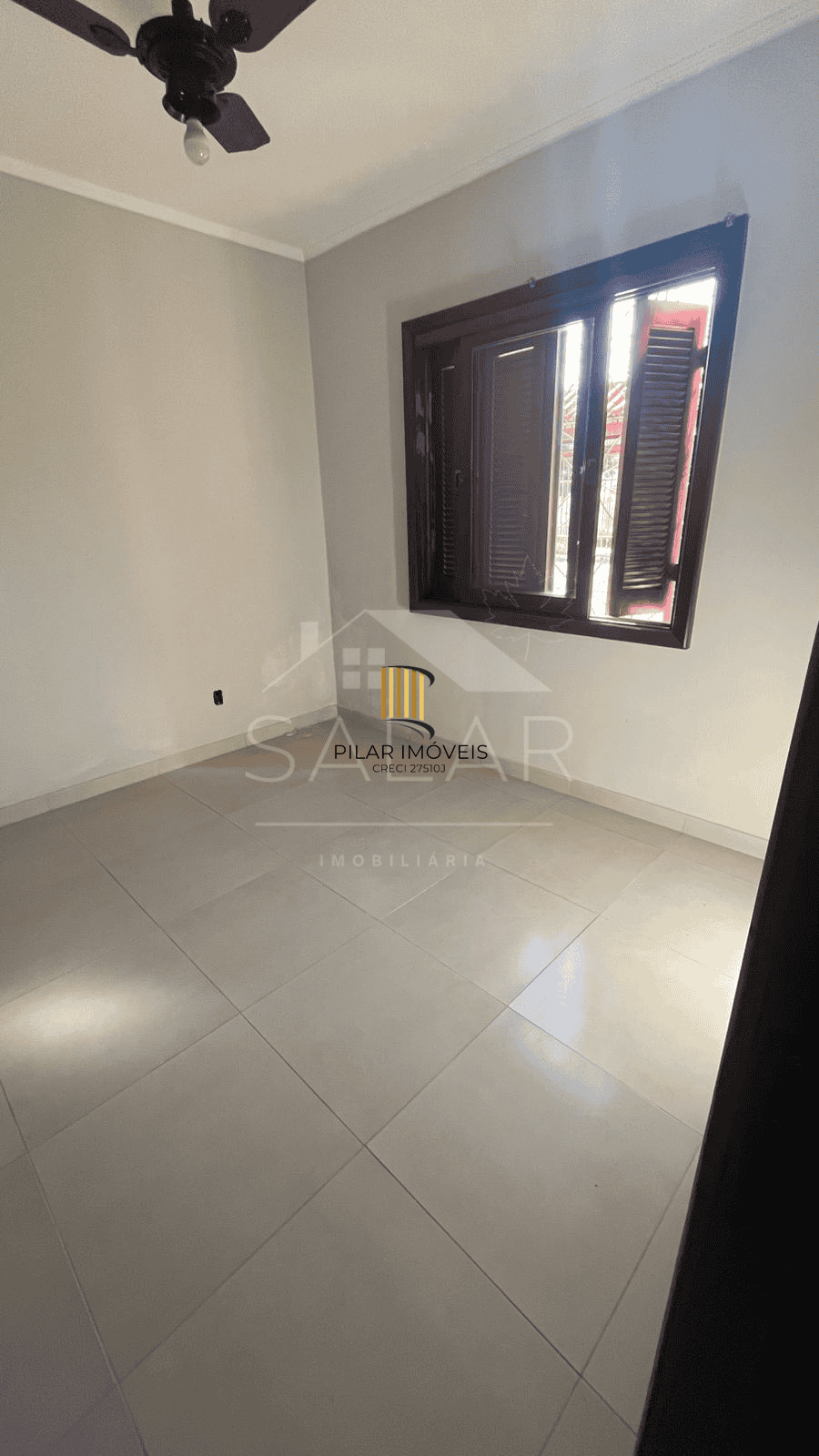 Apartamento com sacada, Bairro Nossa Senhora das Graças, Canoas/RS