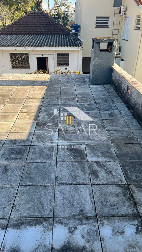 Terreno com duas casas no pátio, Bairro Teresópolis, Porto Alegre, Rio Grande do Sul