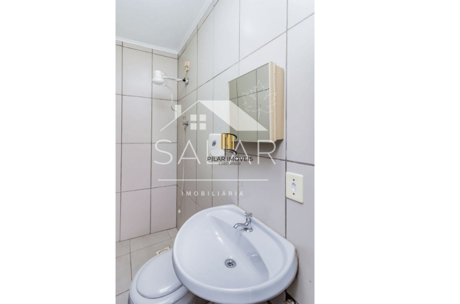 Casa em ótima localização, com 201m², Bairro Medianeira, Porto Alegre/RS