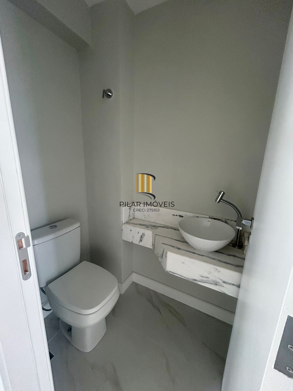 Excelente apartamento de 03 dormitórios, Bairro Vila Ipiranga, Porto Alegre/RS