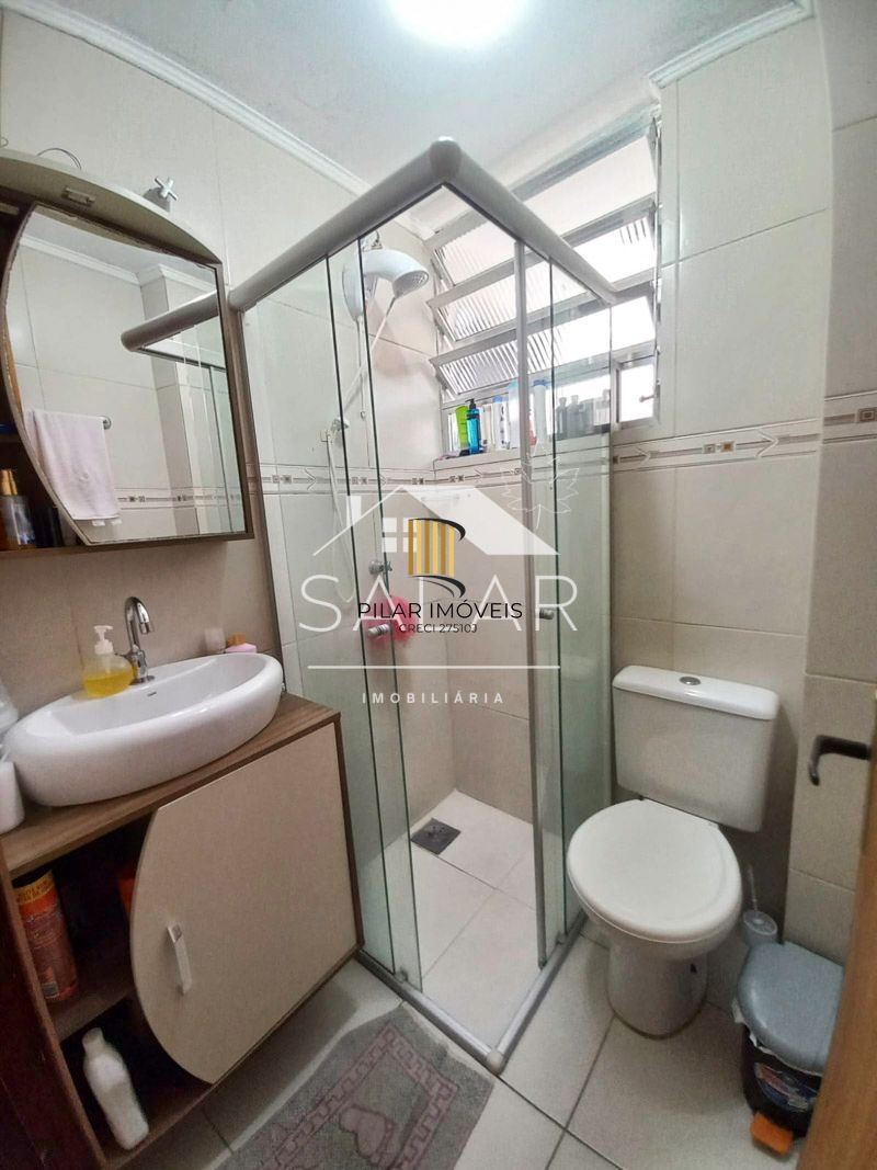 Apartamento de 02 dormitórios no Bairro Vila Ipiranga, Porto Alegre, Rio Grande do Sul