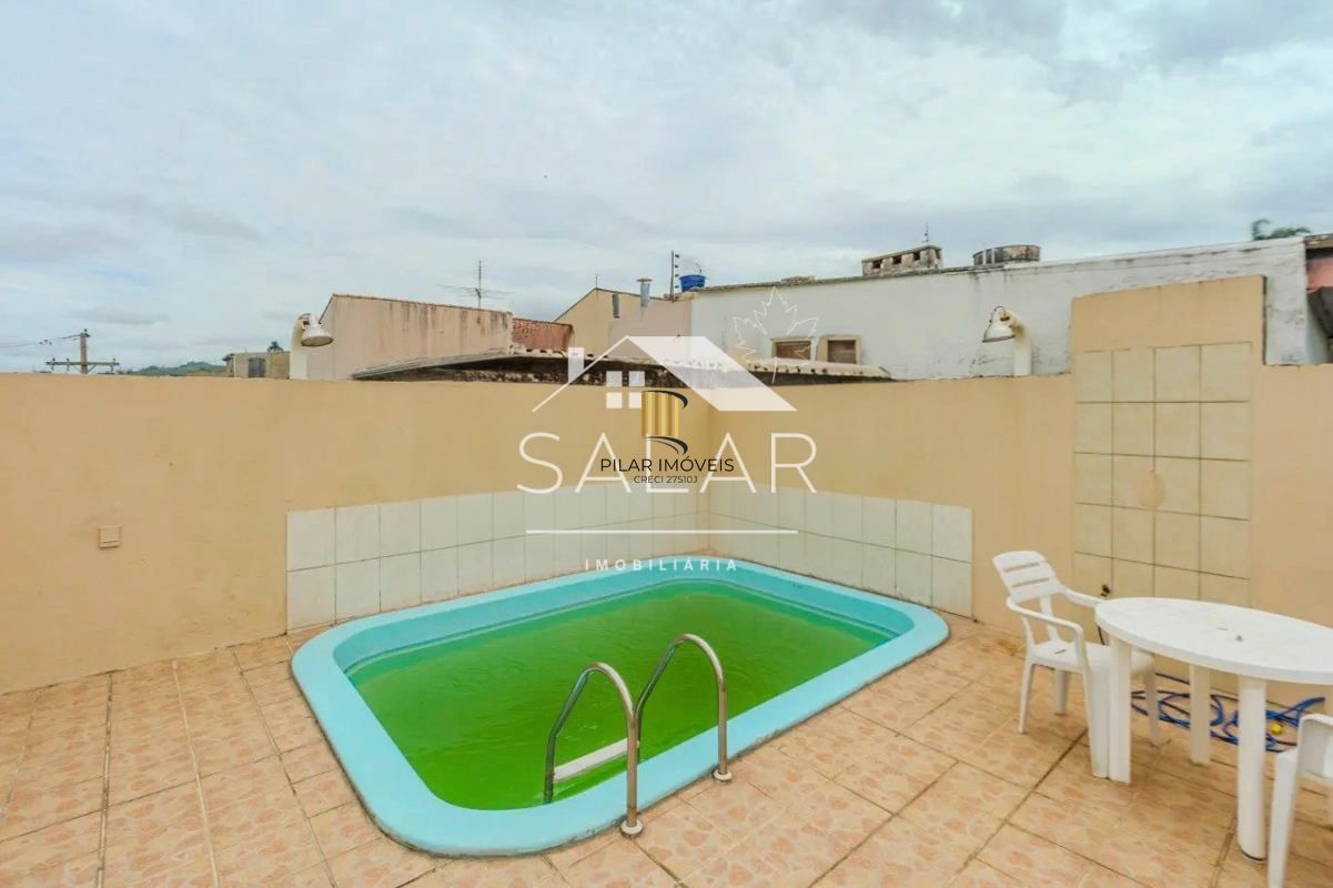 Casa com piscina no Bairro Partenon – Porto Alegre – RS