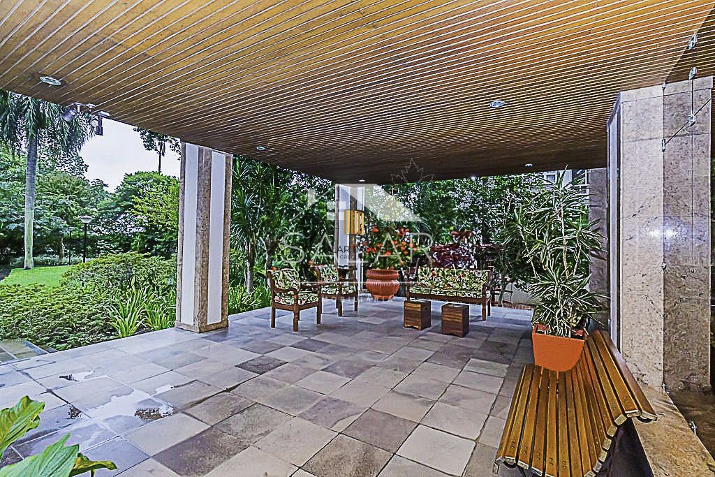 Apartamento de 02 dormitórios com estilo, Bairro Menino Deus, Porto Alegre, Rio Grande do Sul