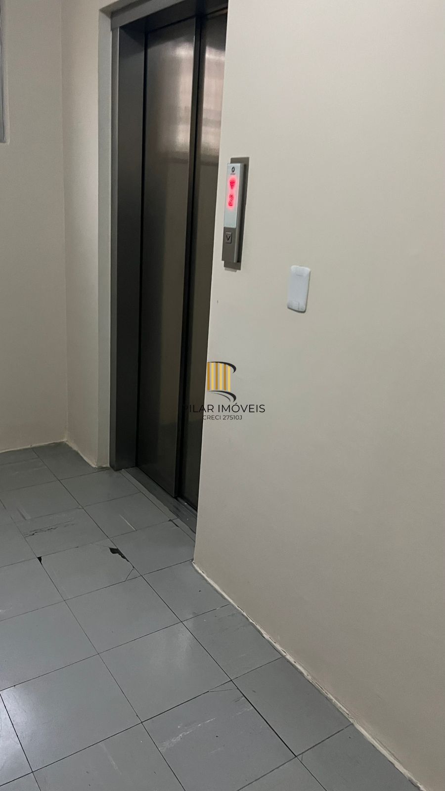 Apartamento de 01 dormitório, próximo ao SESC da Av. Protásio Alves, Bairro Jardim Sabará, POA/RS