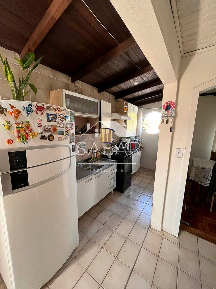 Casa de esquina, Bairro Parque dos Maias, Porto Alegre, Rio Grande do Sul