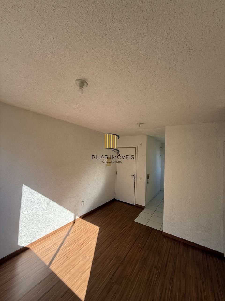 Excelente apartamento reformado, com 2 dormitórios, Vila São Borja, Porto Alegre/RS