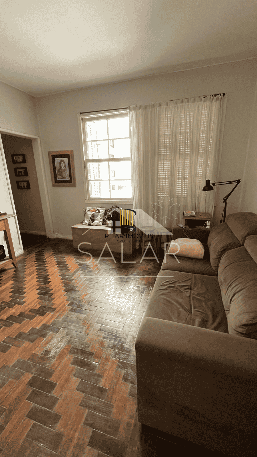 Apartamento de 02 dormitórios, Bairro Floresta, Porto Alegre/RS - Pilar Imóveis