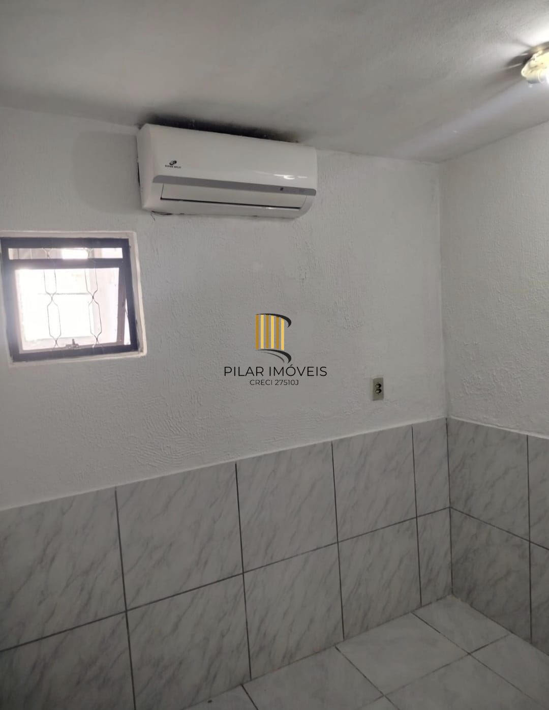 Casa no Bairro Rubem Berta, Porto Alegre/RS