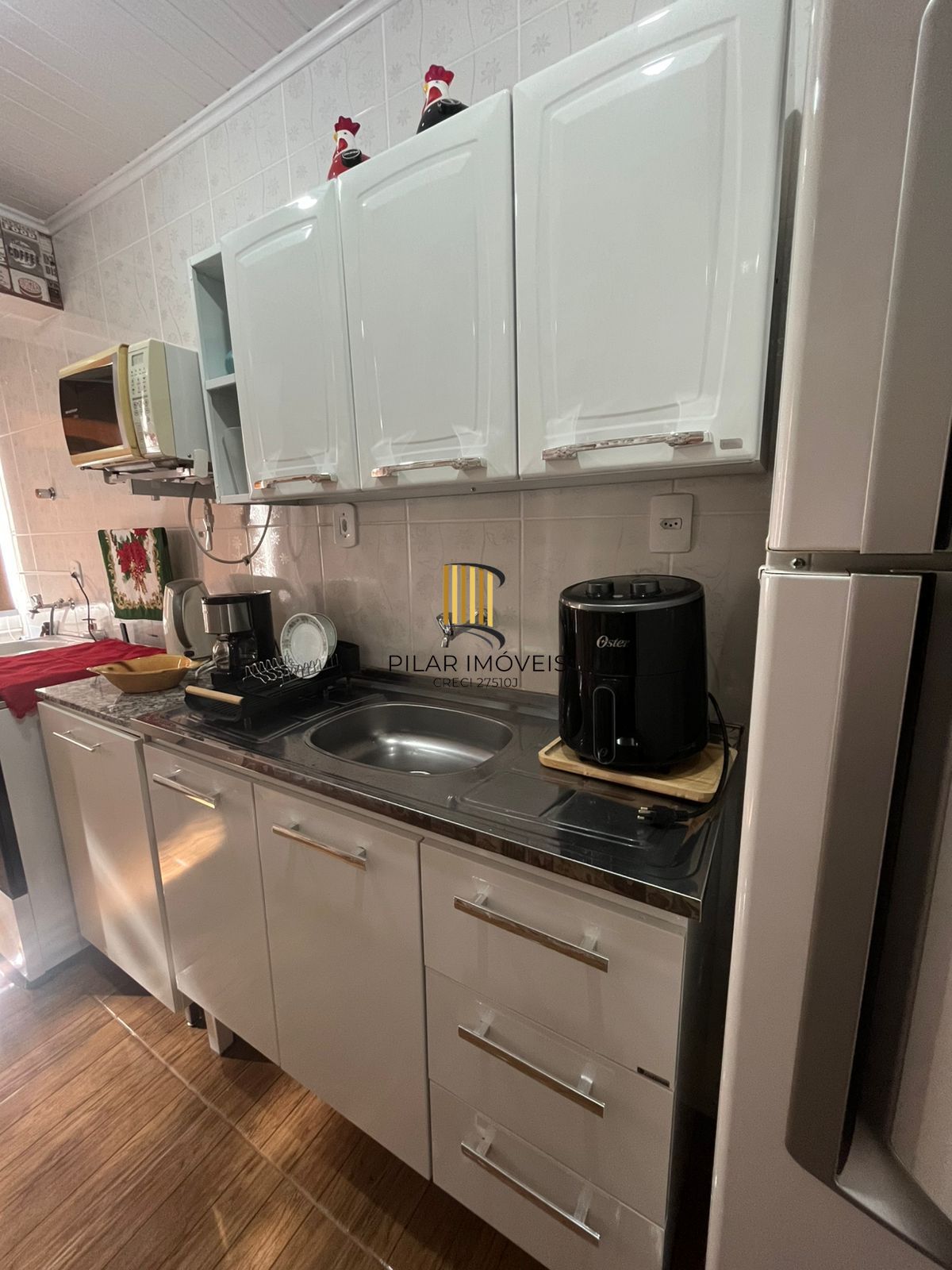 Condomínio Diferenciado na Jardim Leopoldina com Apartamento Totalmente Reformado