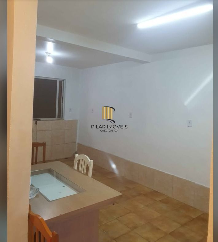 Casa de 02 pavimentos, Bairro Jardim Algarve, Porto Alegre/RS