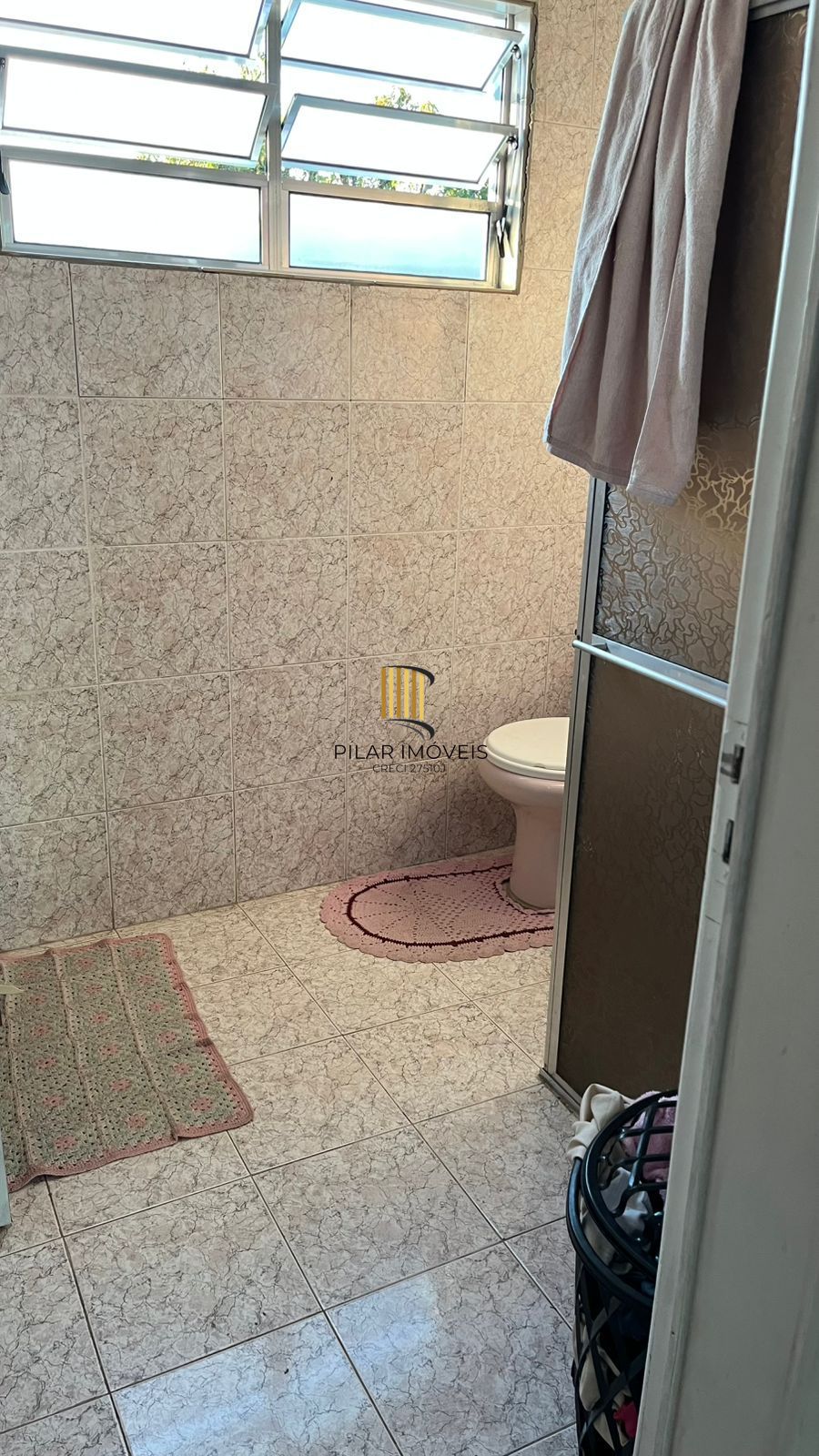 Casa de 03 dormitórios com suíte, Bairro Camaquã, Porto Alegre/RS