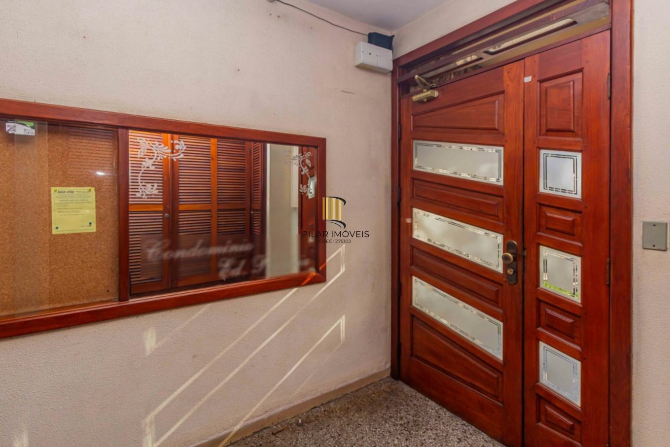 Viva com conforto e praticidade em um charmoso apartamento de 01 dormitório no Bairro Sarandi, em Porto Alegre.