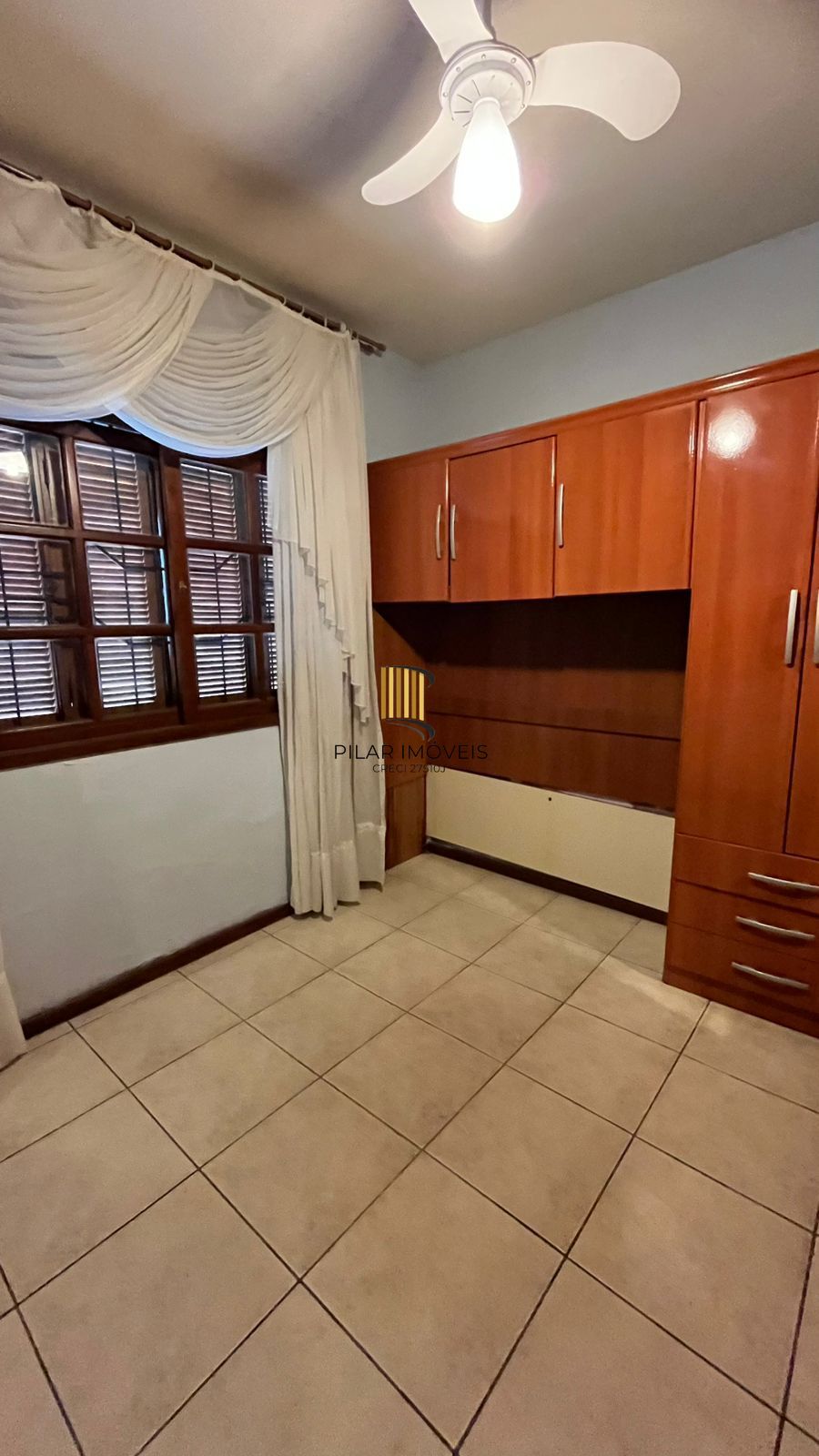 Casa com piscina, Santa Fé, zona Norte de Porto Alegre, Rio Grande do Sul