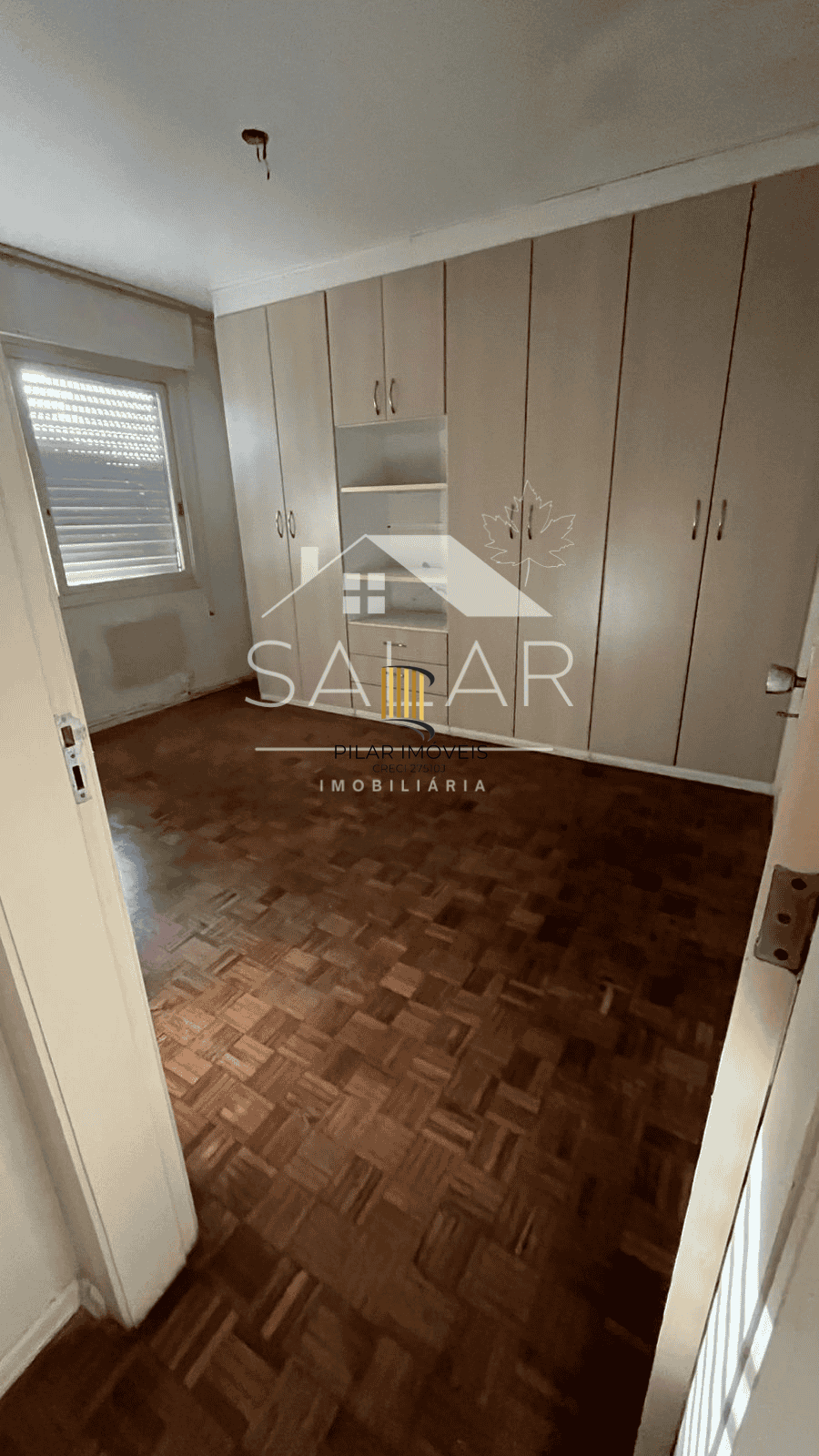 Apartamento de 02 dormitórios, Bairro Medianeira, Porto Alegre/RS