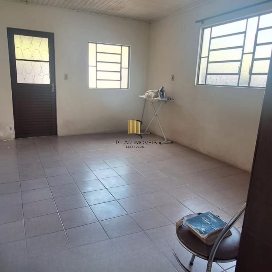 Casa com terreno de 600m², loteamento denominado Vila São Lucas, no município de Viamão/RS