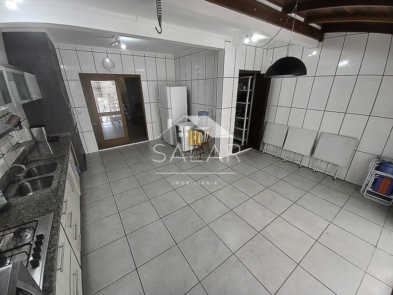 Casa com 192m², Bairro Medianeira, Porto Alegre, Rio Grande do Sul
