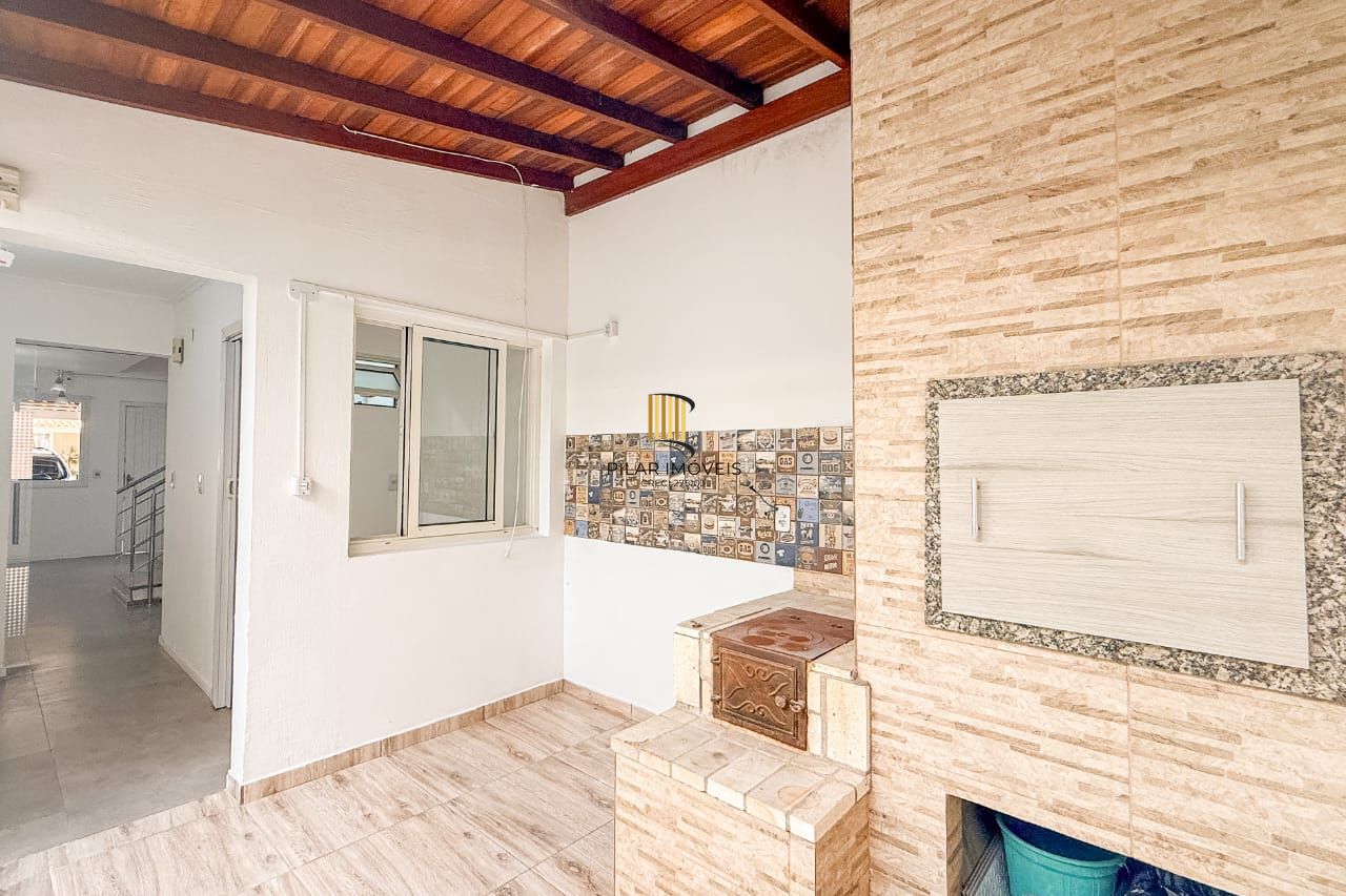 Casa de Condomínio 2 dormitórios no bairro Passo da Areia