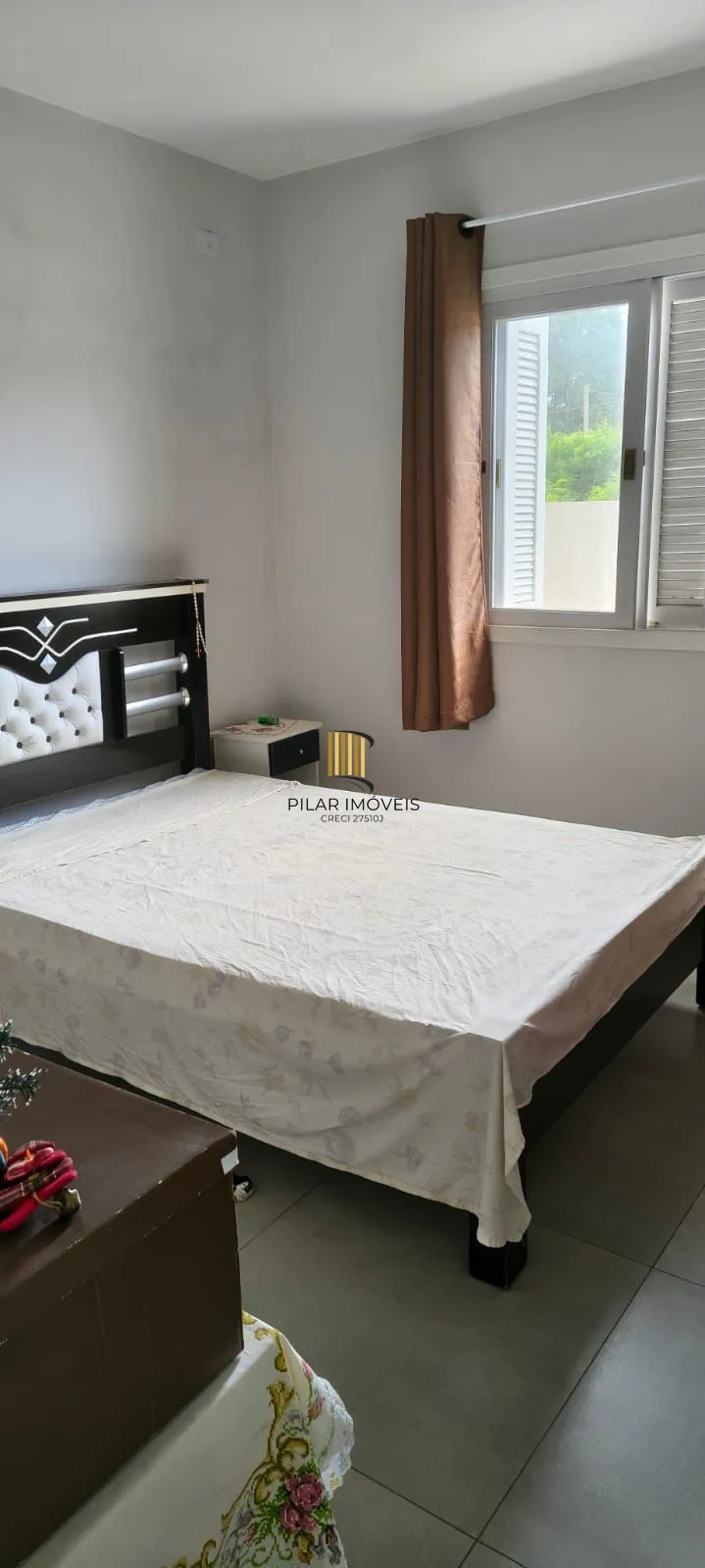 Casa na praia com 2 dormitórios e vaga — aceita troca por apartamento em Porto Alegre