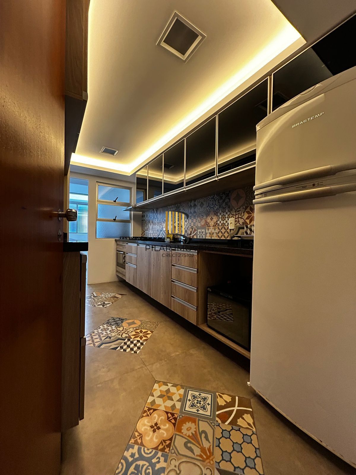 Amplo Apartamento de 183m² na Anita Garibaldi com 2 Vagas, Depósito e Projeto para Cobertura