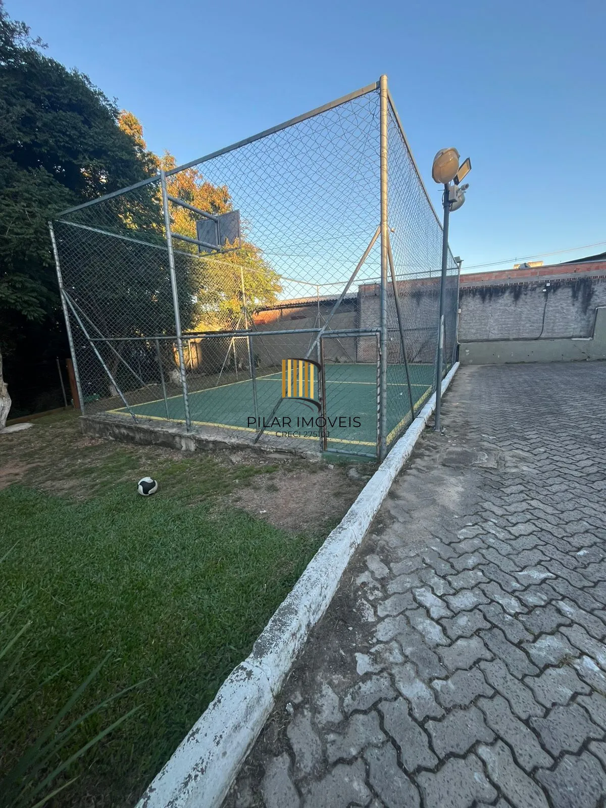 Apartamento 2 dormitórios com vaga e infraestrutura na Lomba do Pinheiro – 45,81m²