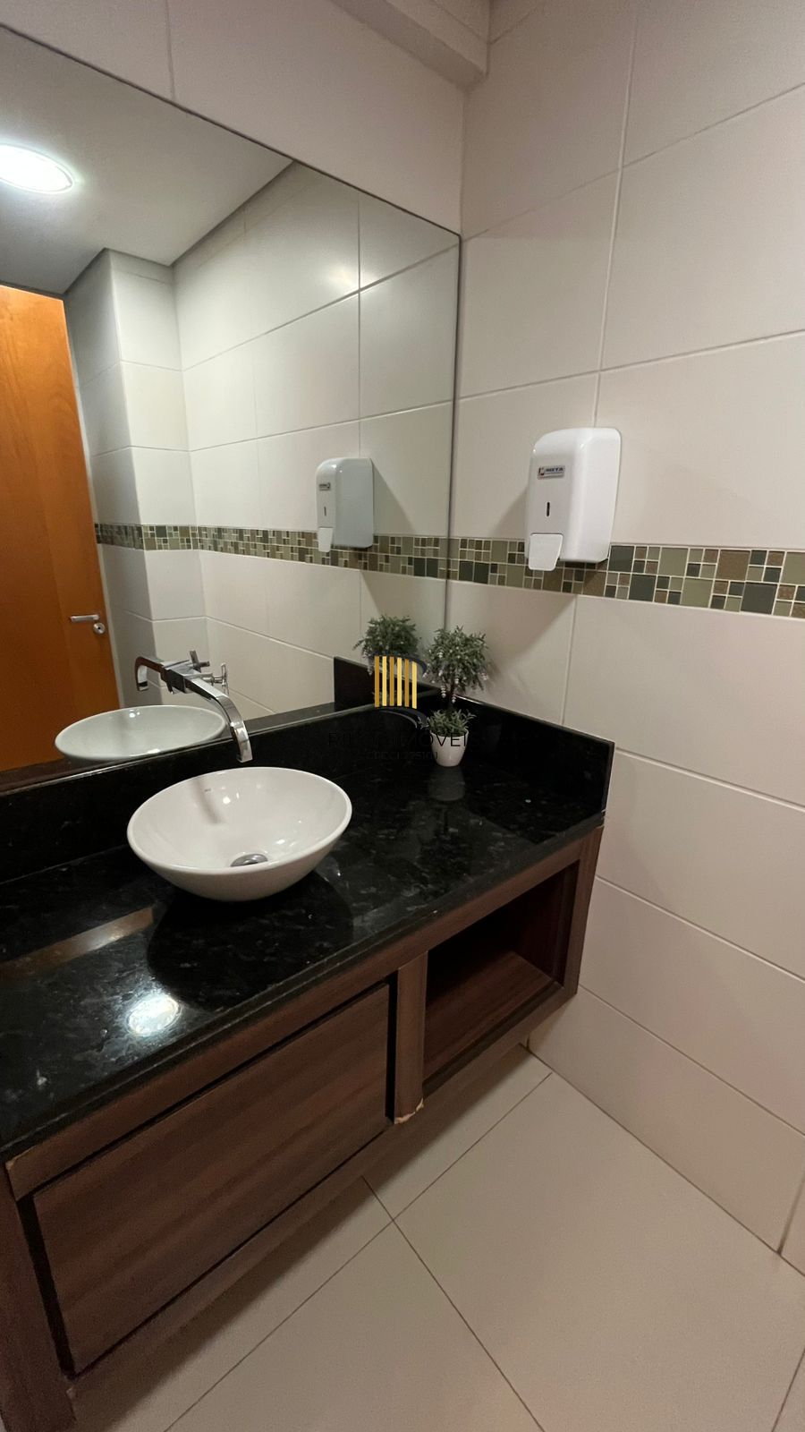 Apartamento 3 Dormitórios com 112m² Privativos no Absolute, a Um Passo da Praia