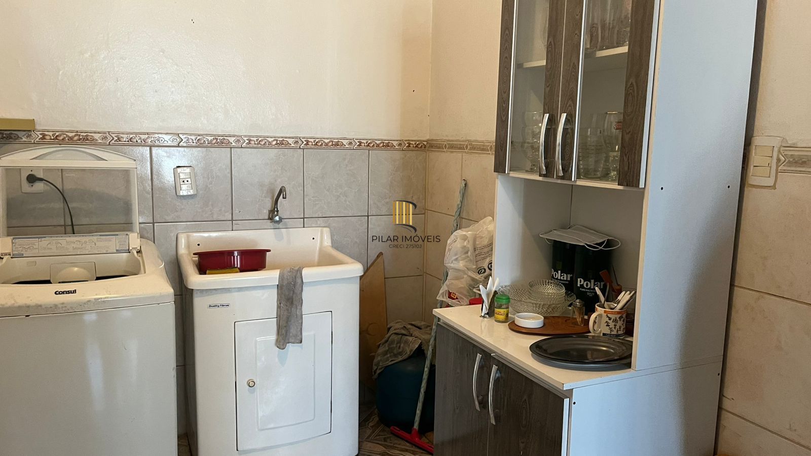 Terreno com duas casas no pátio, Bairro Teresópolis, Porto Alegre, Rio Grande do Sul