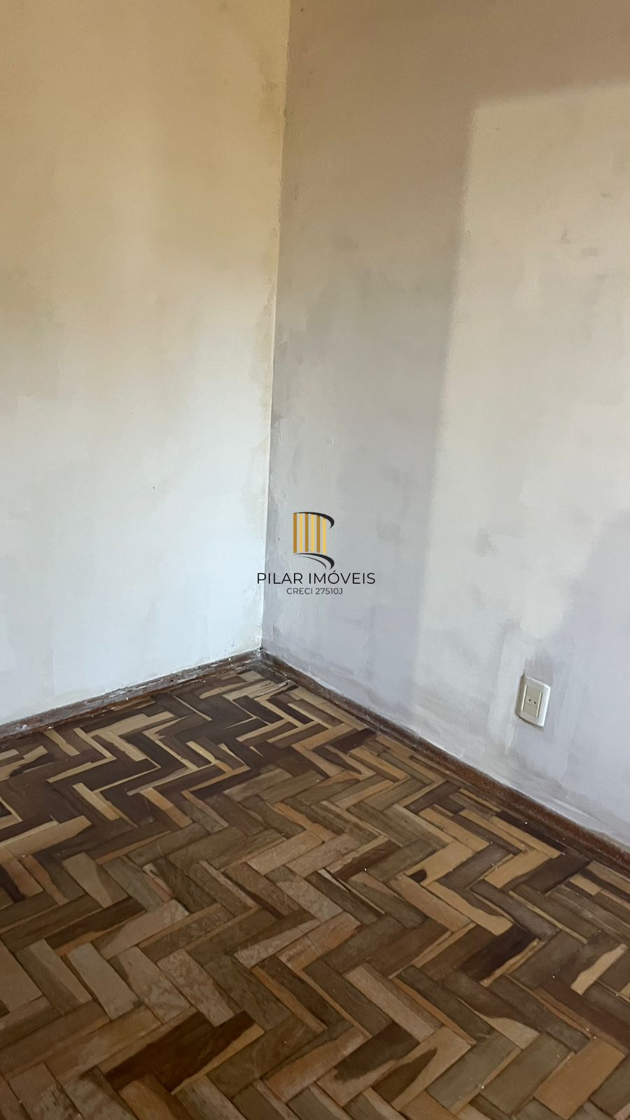 Terreno com duas casas no pátio, Bairro Teresópolis, Porto Alegre, Rio Grande do Sul