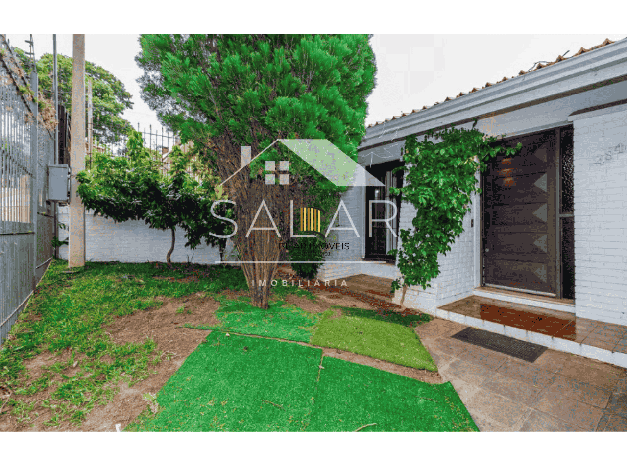 Casa em ótima localização, com 201m², Bairro Medianeira, Porto Alegre/RS