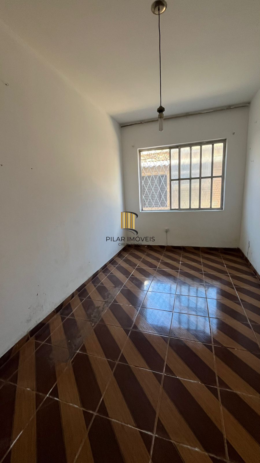 Apartamento 02 dormitórios, Bairro Praia de Belas, Porto Alegre/RS