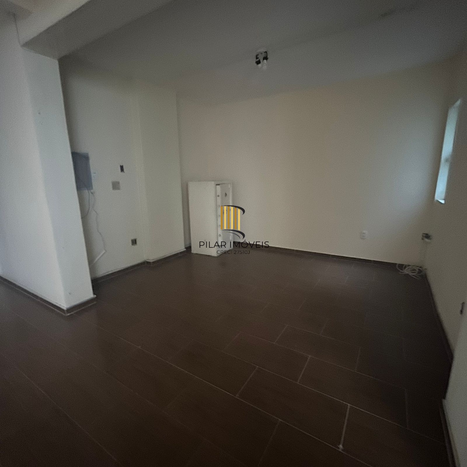 Sala comercial no Centro Histórico de Porto Alegre/RS.