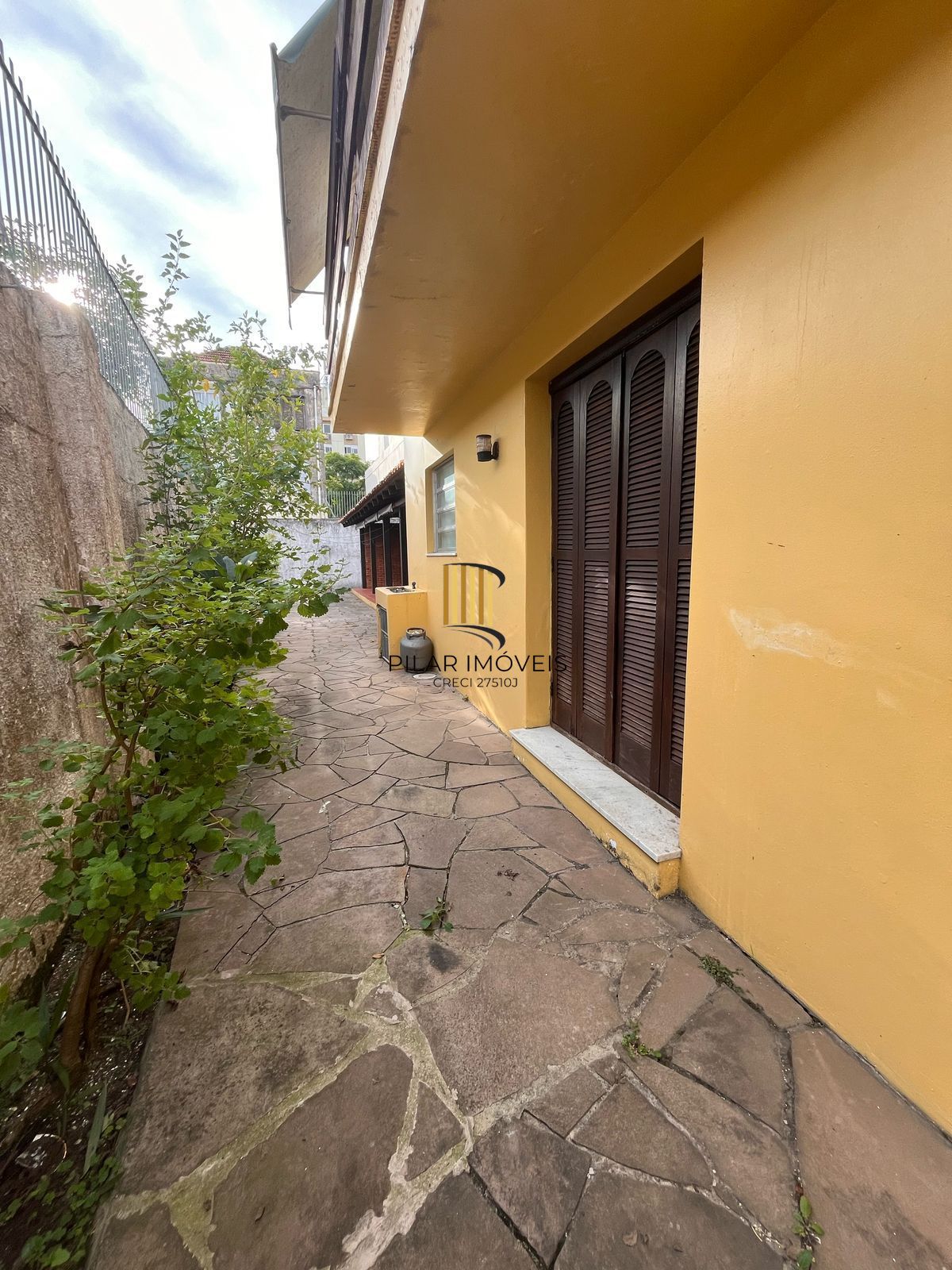 Casa com 220m², 3 quartos, Bairro Azenha, Porto Alegre, Rio Grande do Sul