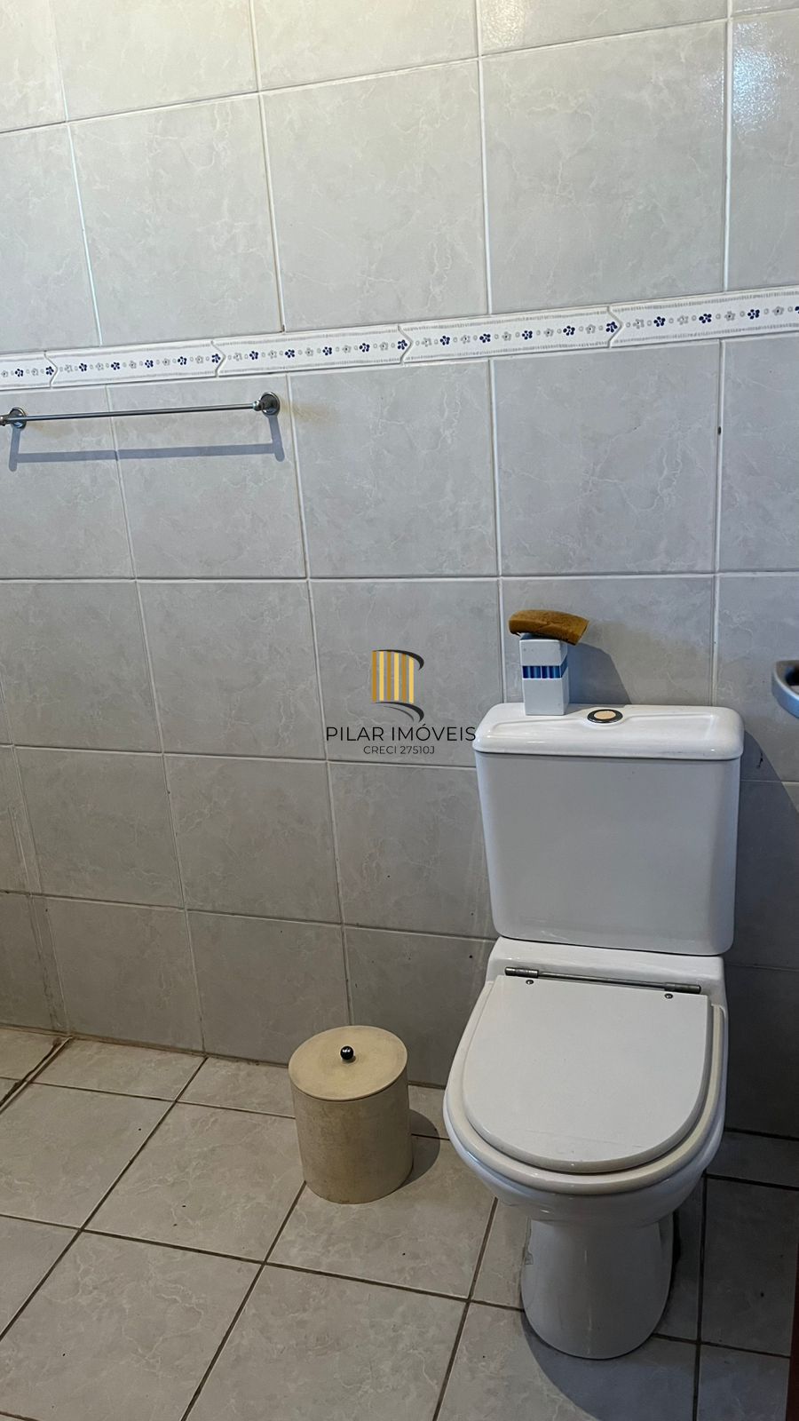 Terreno com duas casas no pátio, Bairro Teresópolis, Porto Alegre, Rio Grande do Sul