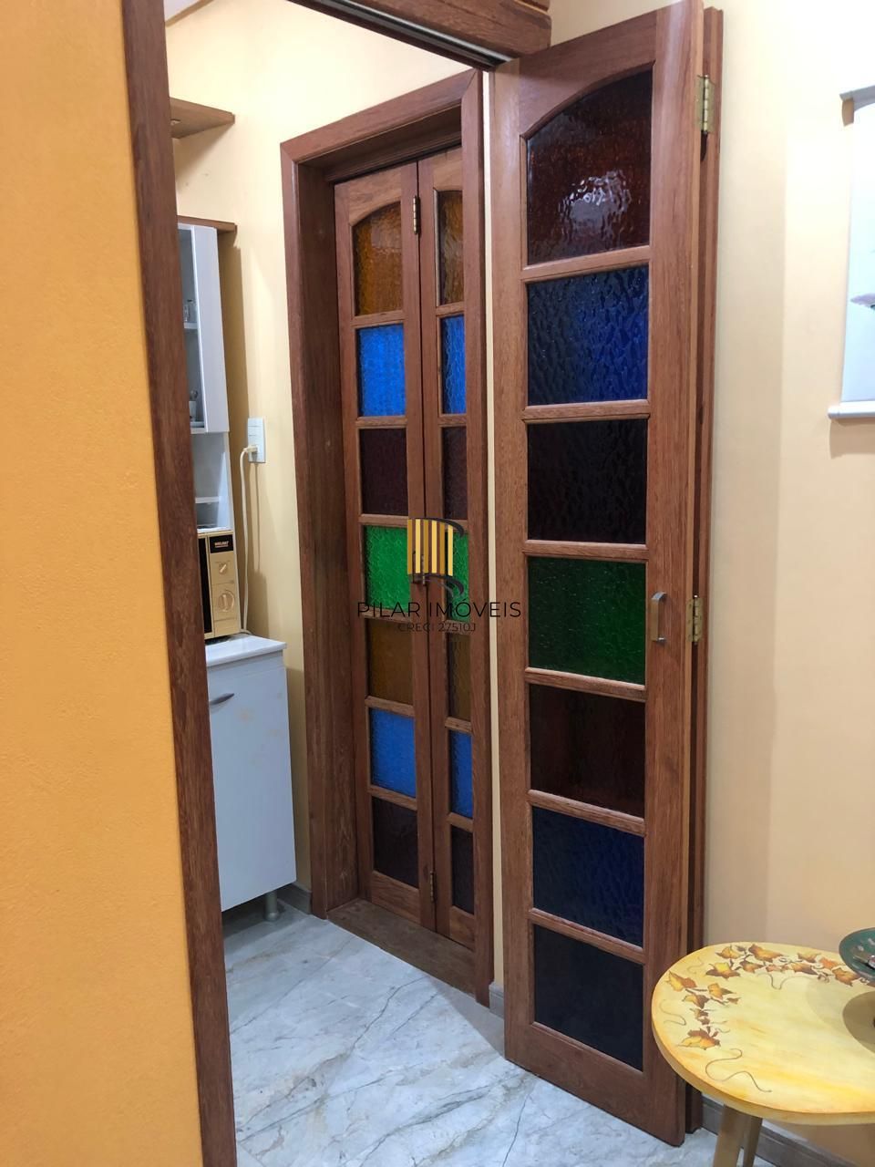 Sala Comercial no Passo da Areia com Banheiro Privativo – 30m²