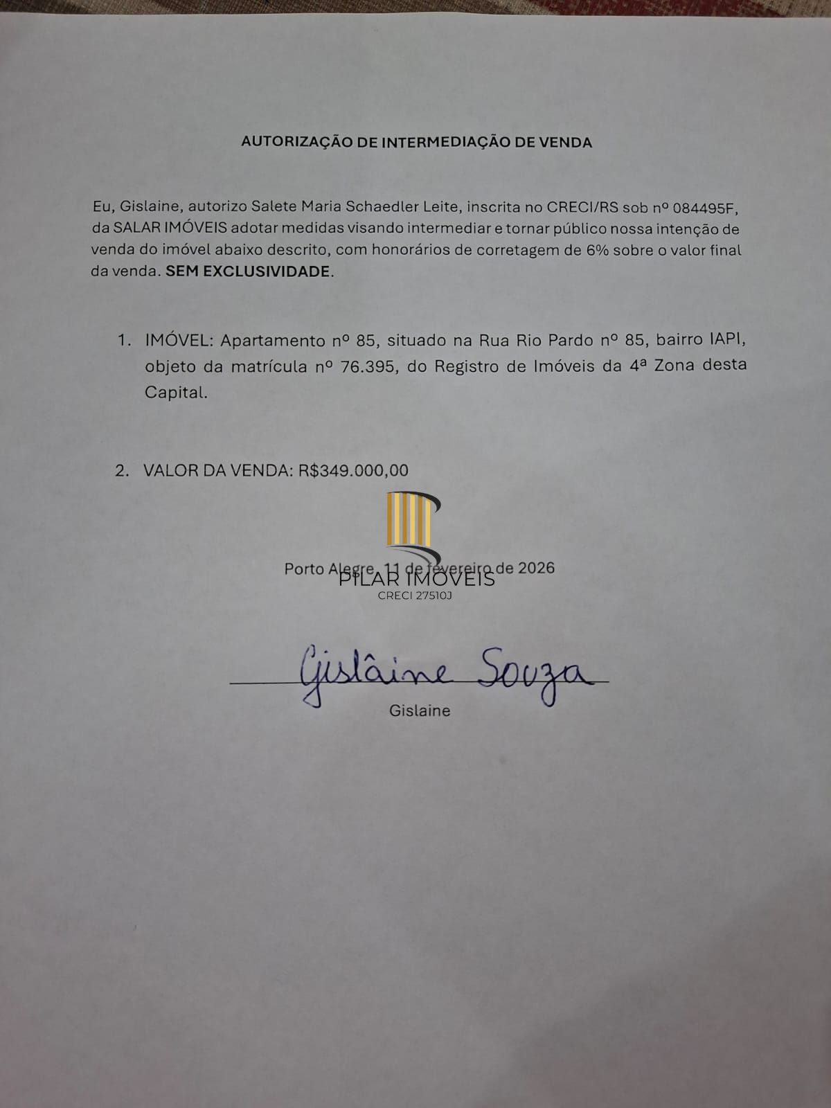 Apartamento desocupado e pronto para morar, 03 dormitórios, bairro IAPI