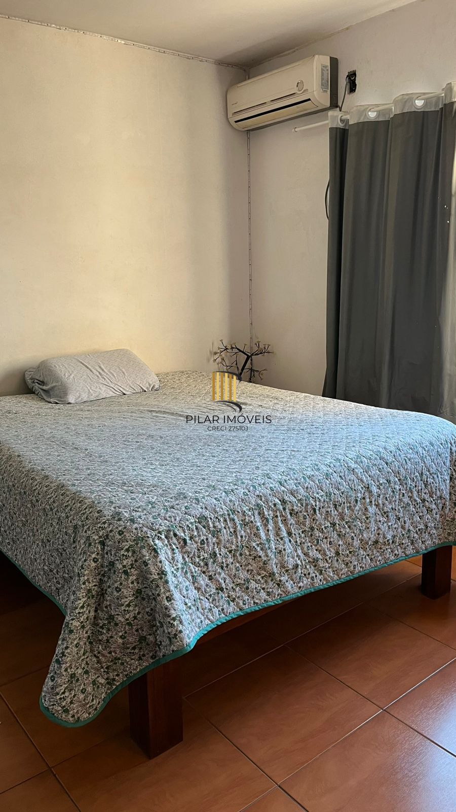 Casa de 03 dormitórios com suíte, Bairro Camaquã, Porto Alegre/RS