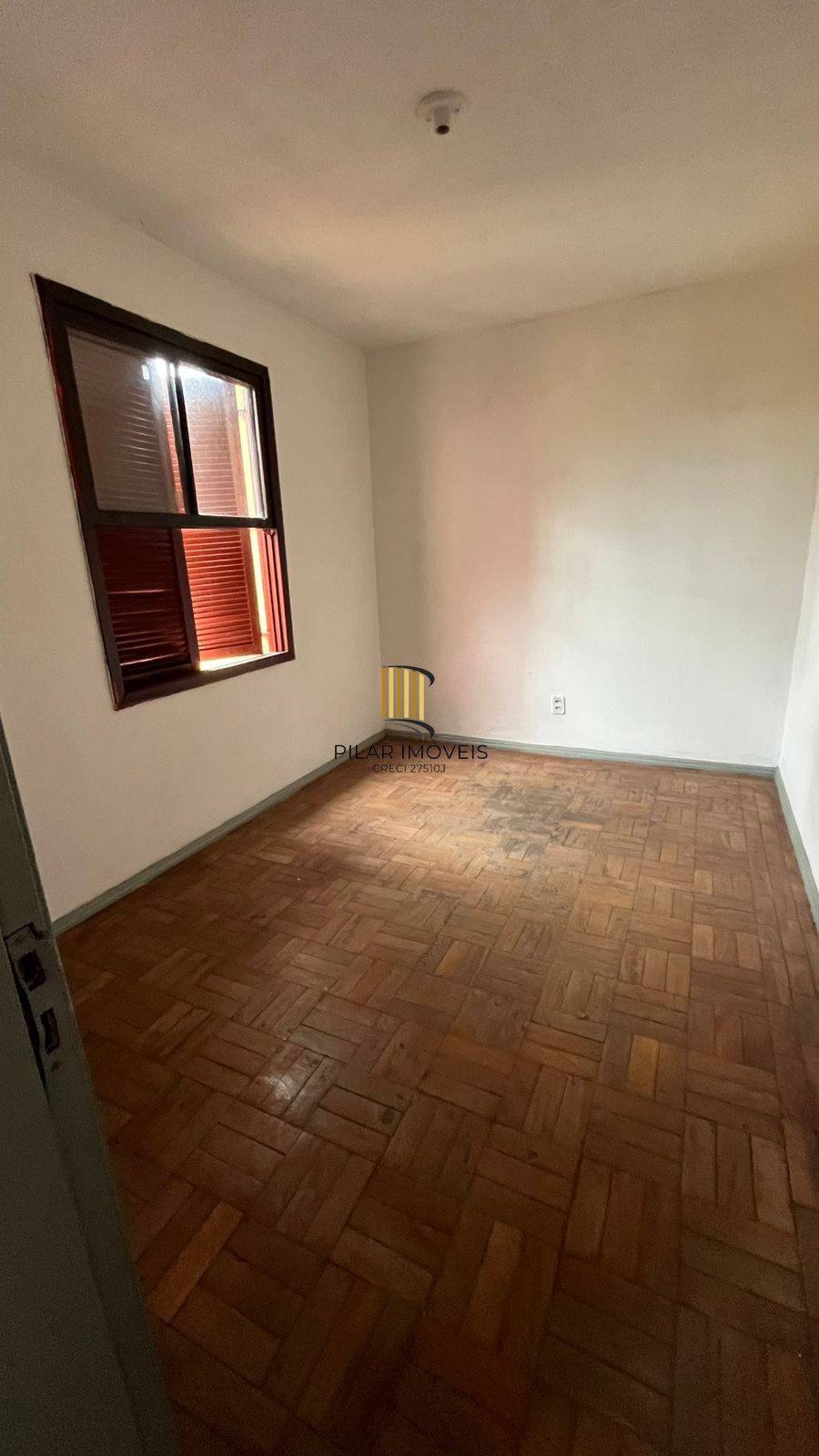 Apartamento de 02 dormitórios, Bairro Rubem Berta, Porto Alegre/RS
