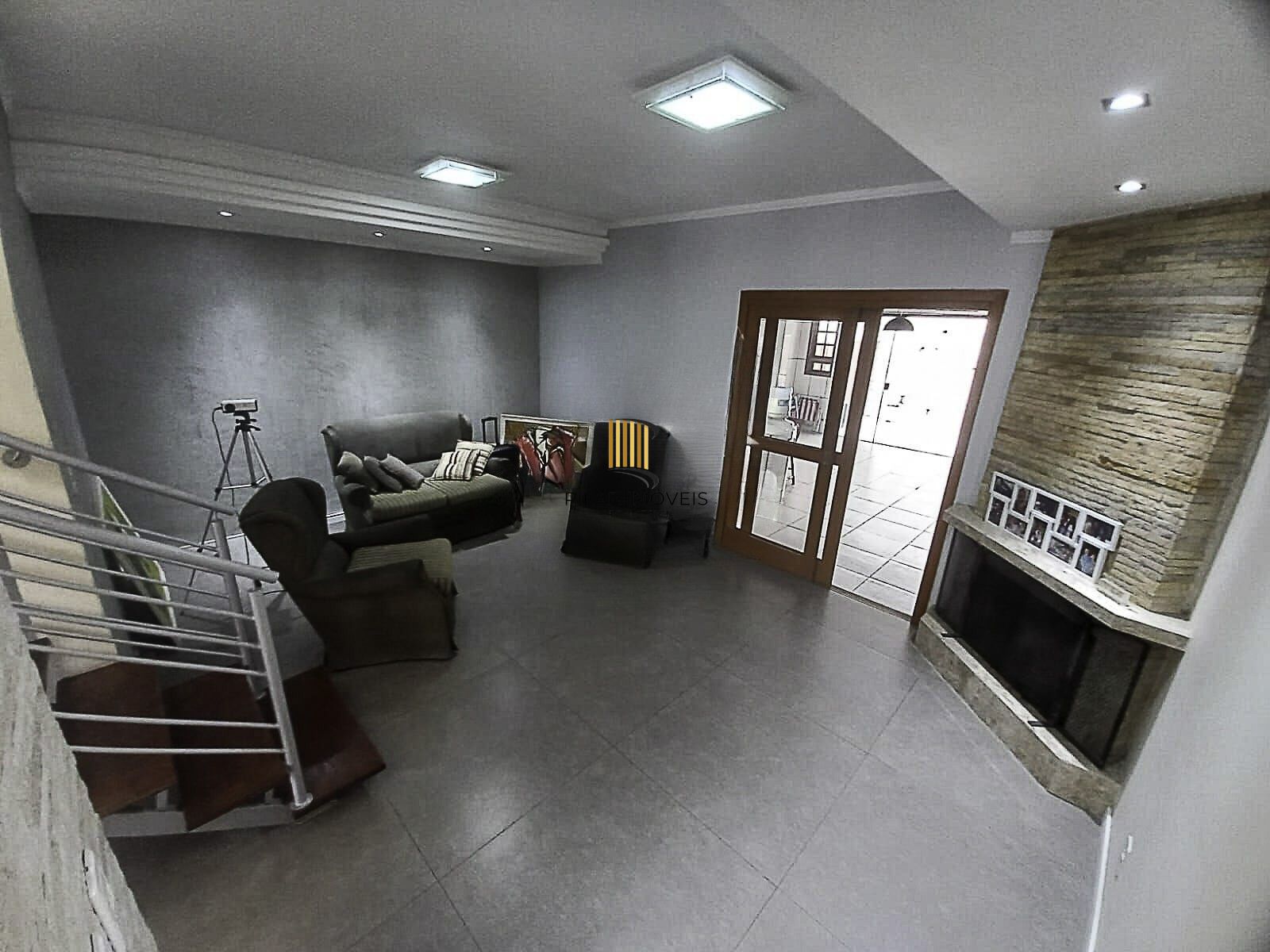 Casa com 192m², Bairro Medianeira, Porto Alegre, Rio Grande do Sul