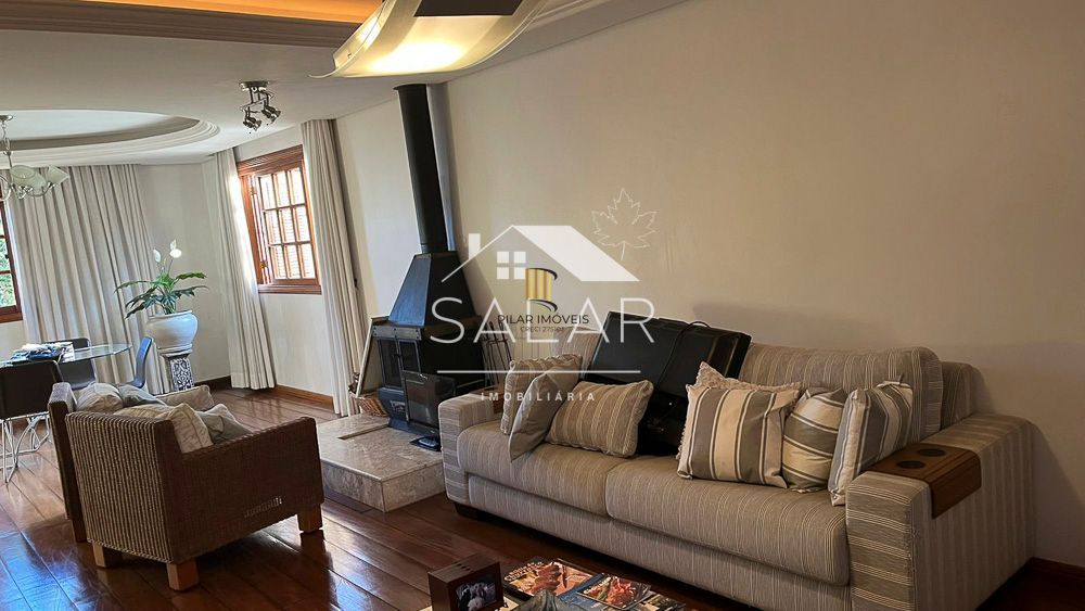 Terreno com duas casas no pátio, Bairro Teresópolis, Porto Alegre, Rio Grande do Sul