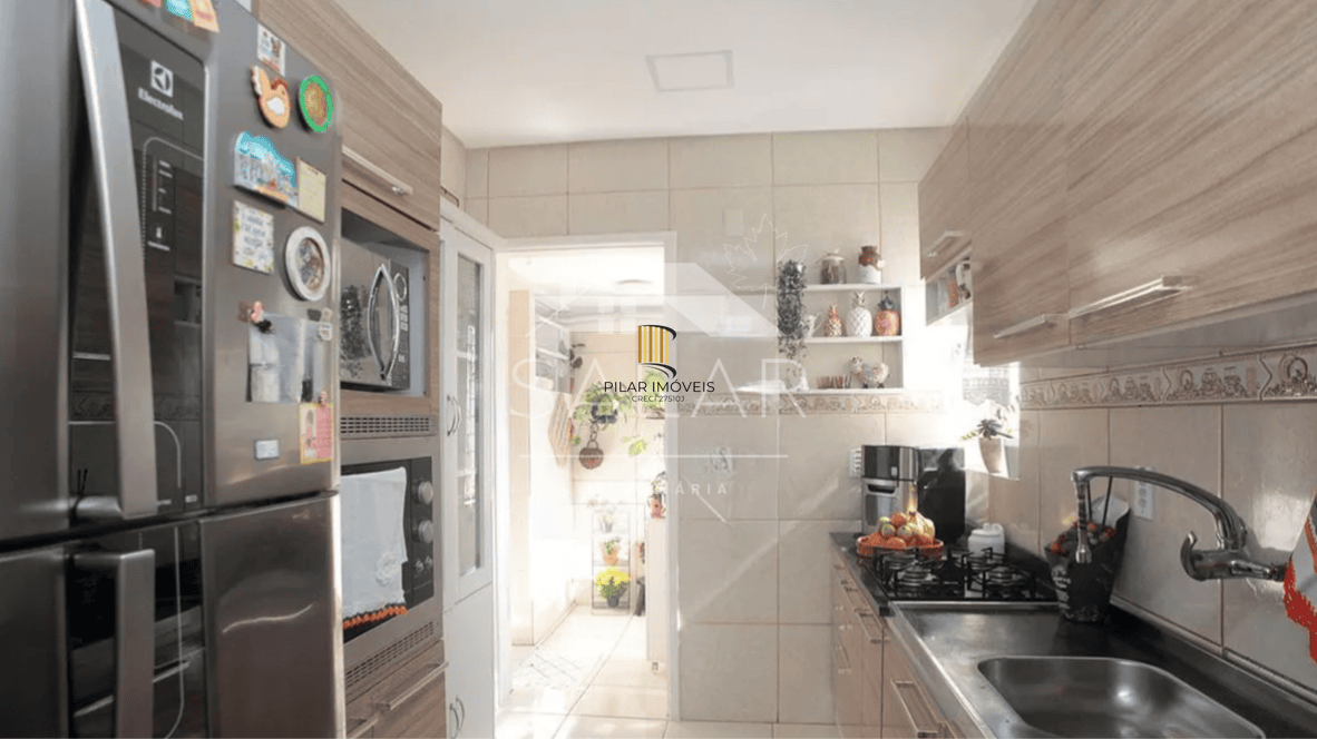 Apartamento com sacada, Bairro Santana, Porto Alegre/RS