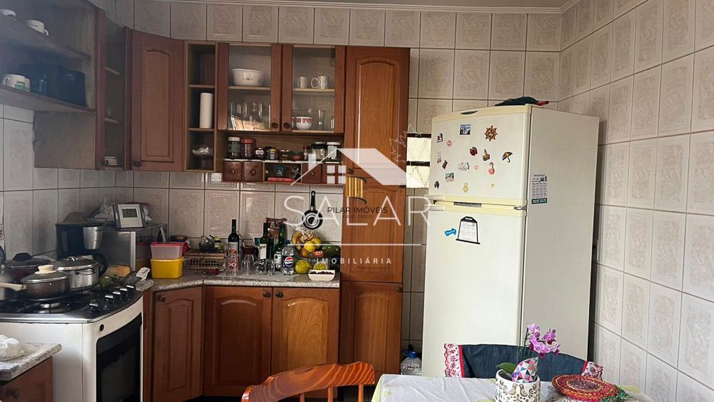 Terreno com duas casas no pátio, Bairro Teresópolis, Porto Alegre, Rio Grande do Sul