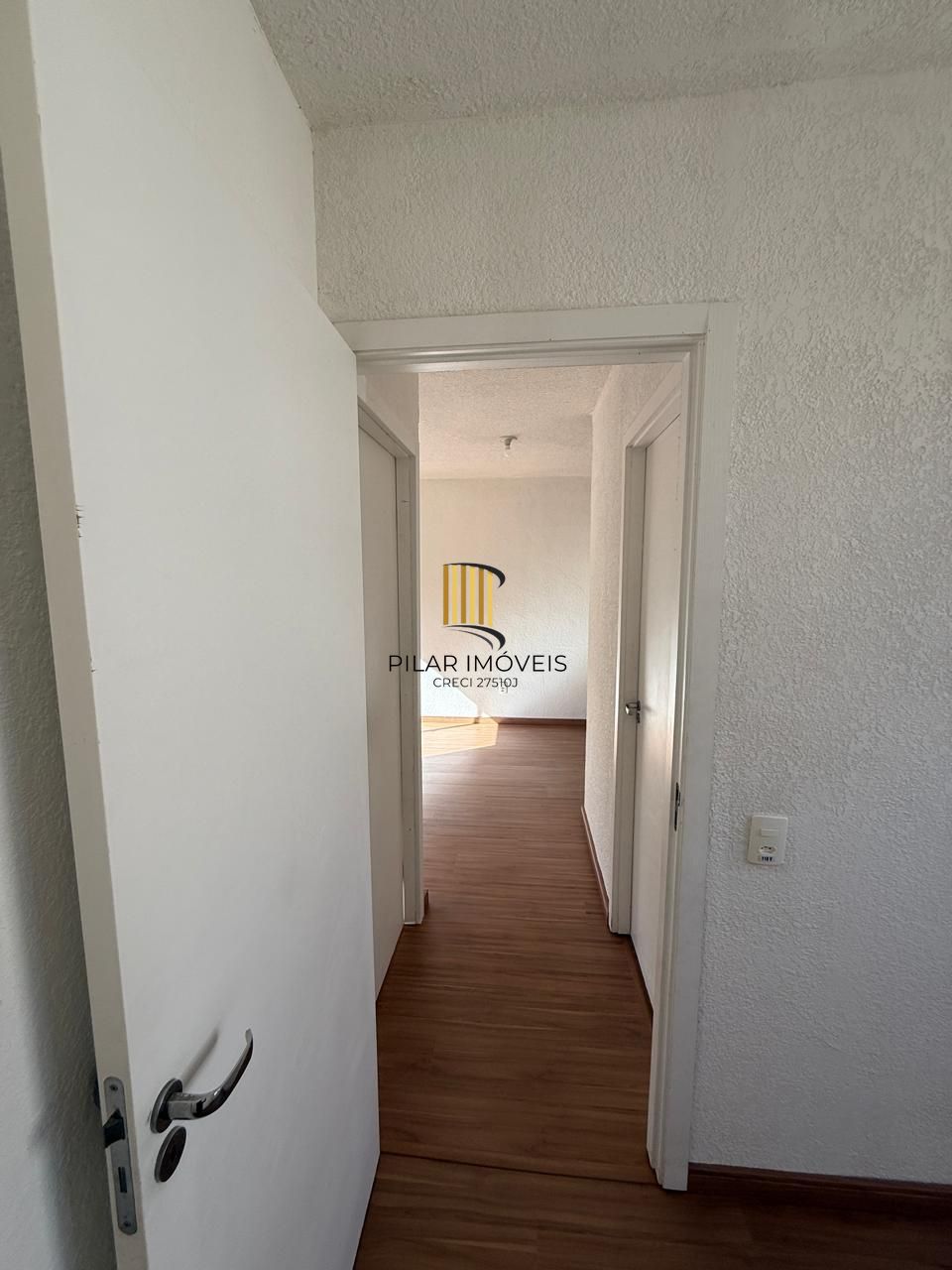 Excelente apartamento reformado, com 2 dormitórios, Vila São Borja, Porto Alegre/RS