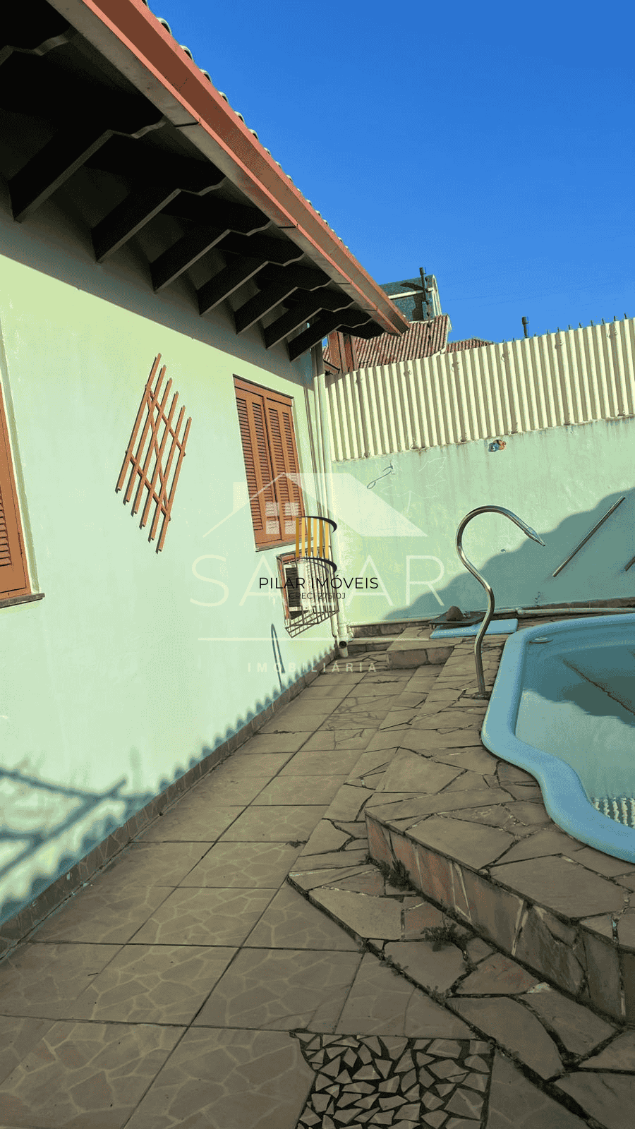 Casa com piscina, Santa Fé, zona Norte de Porto Alegre, Rio Grande do Sul