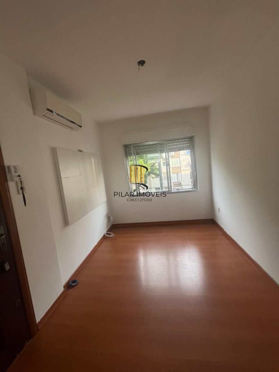 Apartamento 2 Dormitórios Reformado | 44,33m² Privativos | Ótima Localização