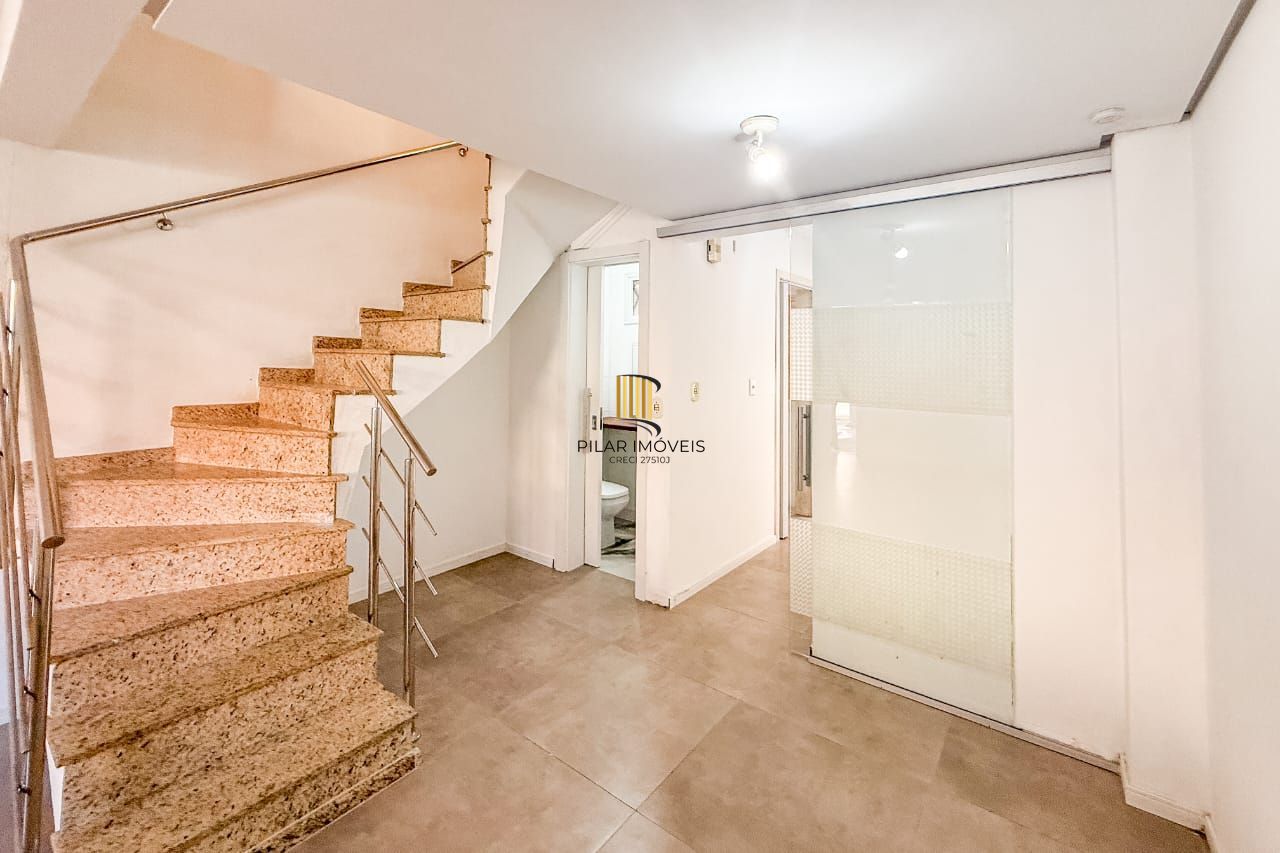 Casa de Condomínio 2 dormitórios no bairro Passo da Areia