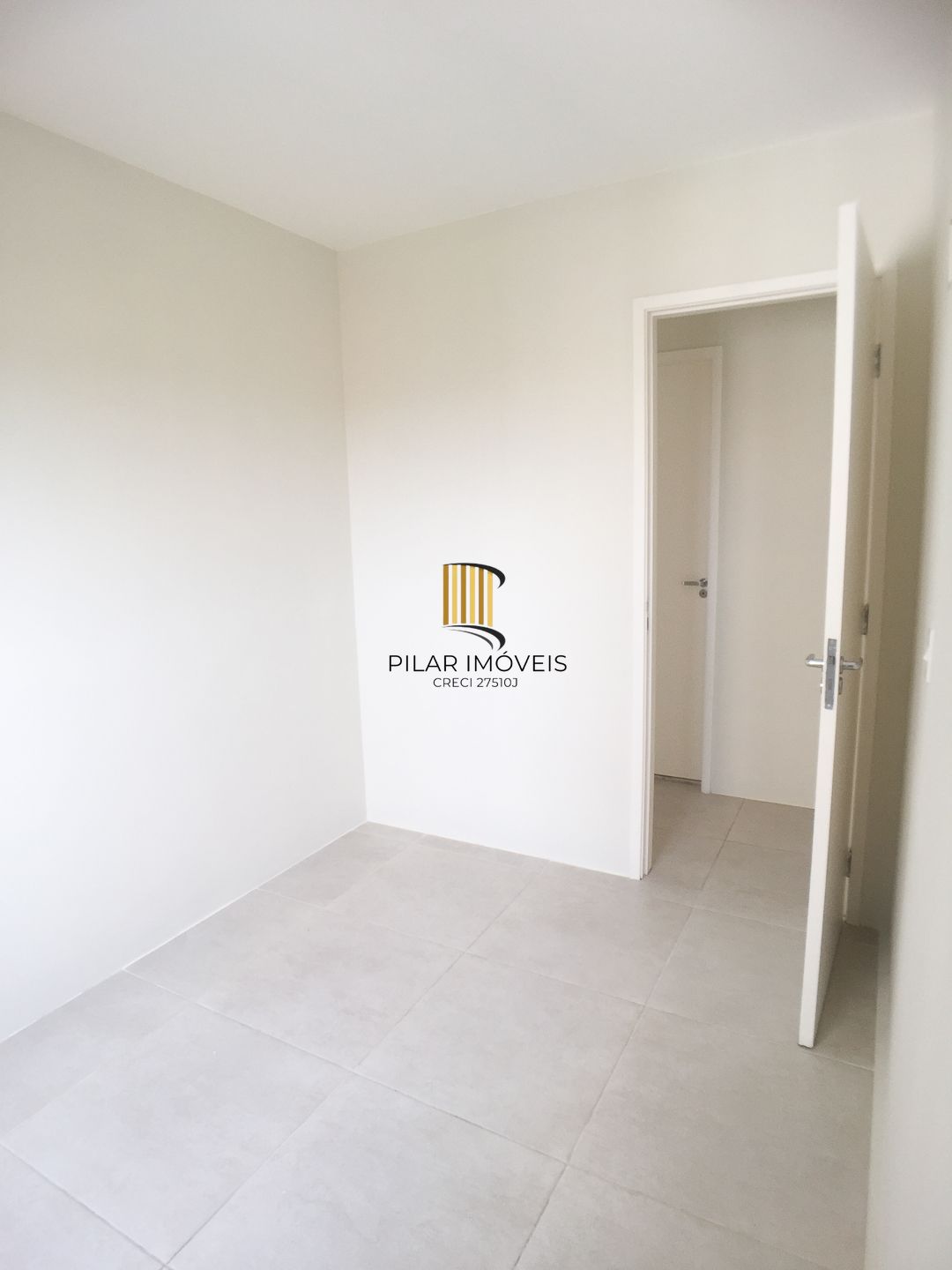 Apartamento com 62m², 3 dormitórios com suíte, bairro Passo das Pedras, Porto Alegre/RS