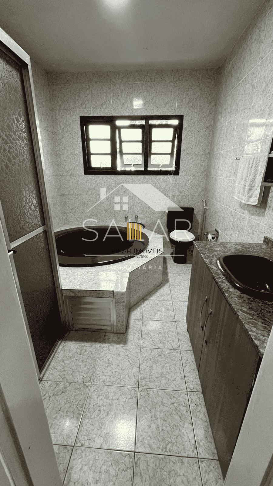 Casa de 03 dormitórios com suíte, Bairro Camaquã, Porto Alegre/RS