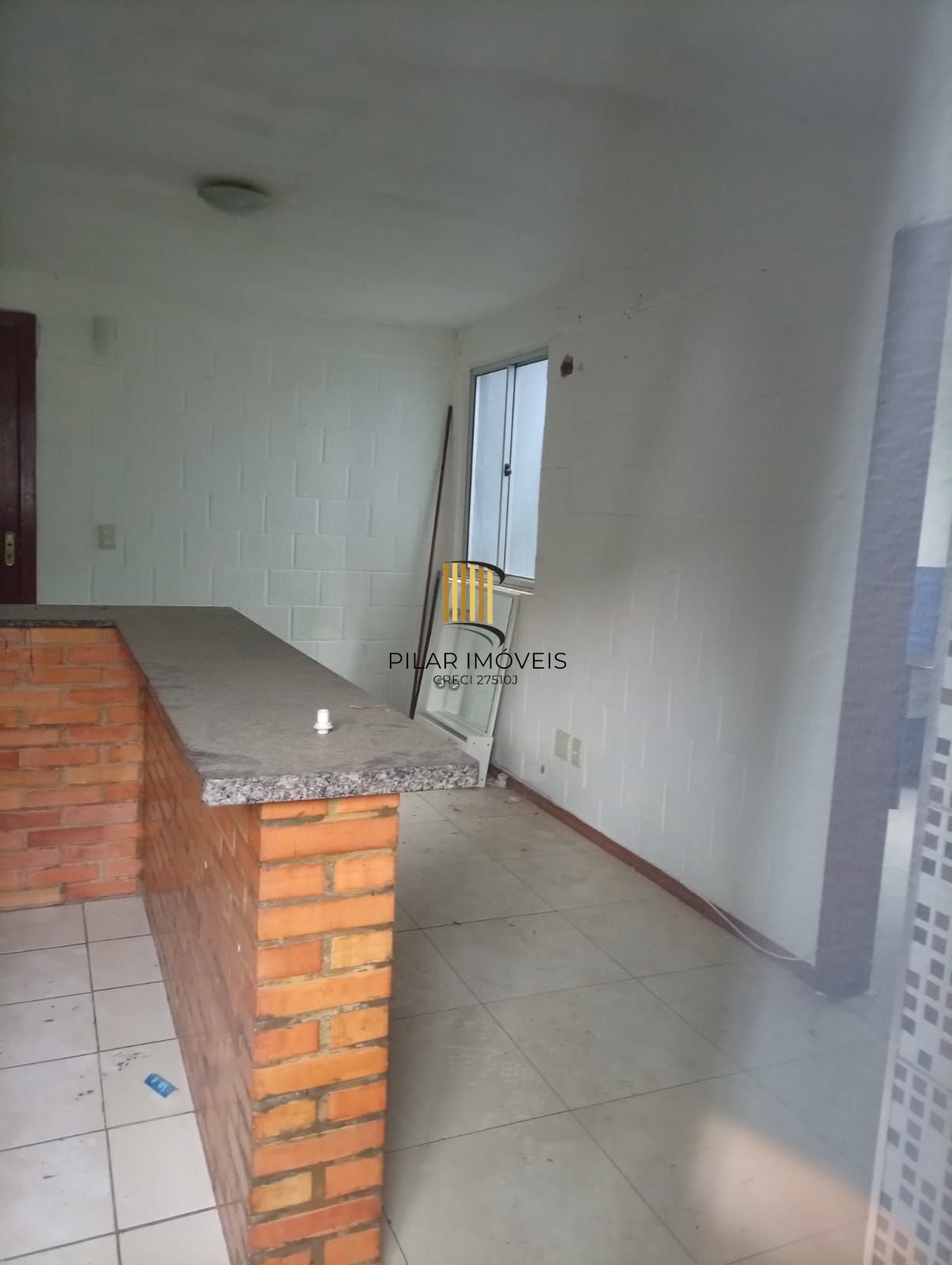 Oportunidade Única! Apartamento aconchegante e desocupado em Porto Alegre