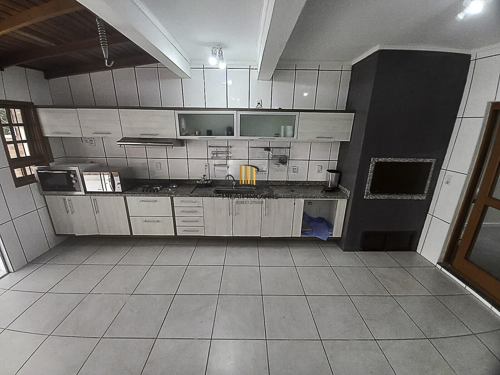 Casa com 192m², Bairro Medianeira, Porto Alegre, Rio Grande do Sul