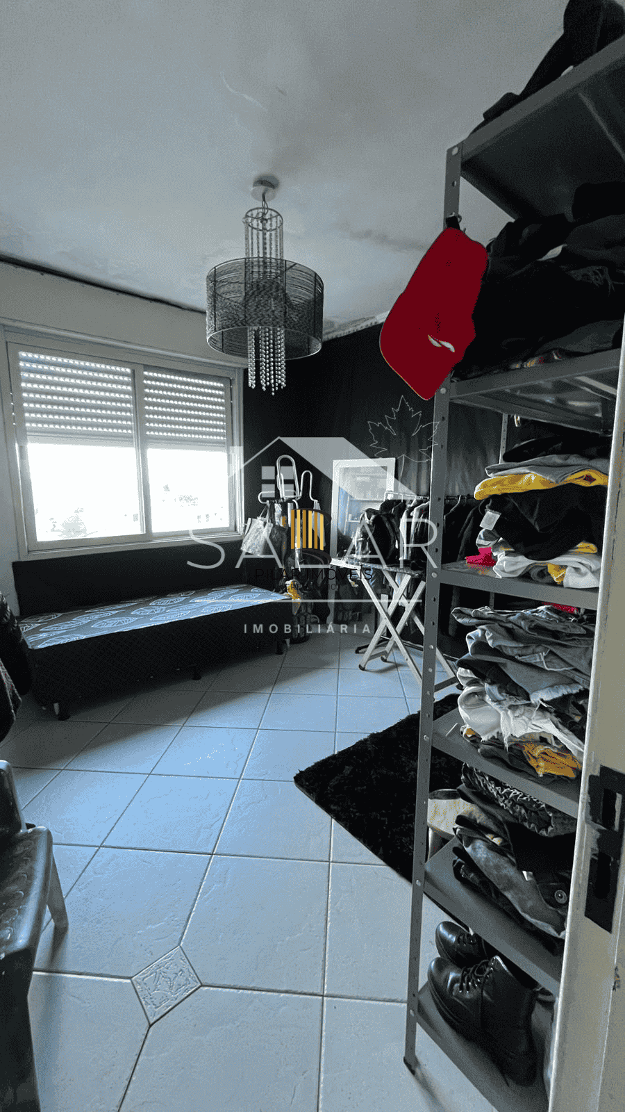 Cobertura com 03 dormitórios, Bairro Passo da Areia, Porto Alegre/RS